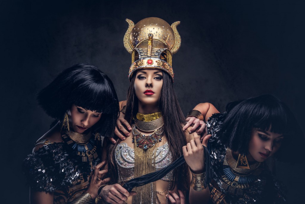Be an Egyptian Queen.
